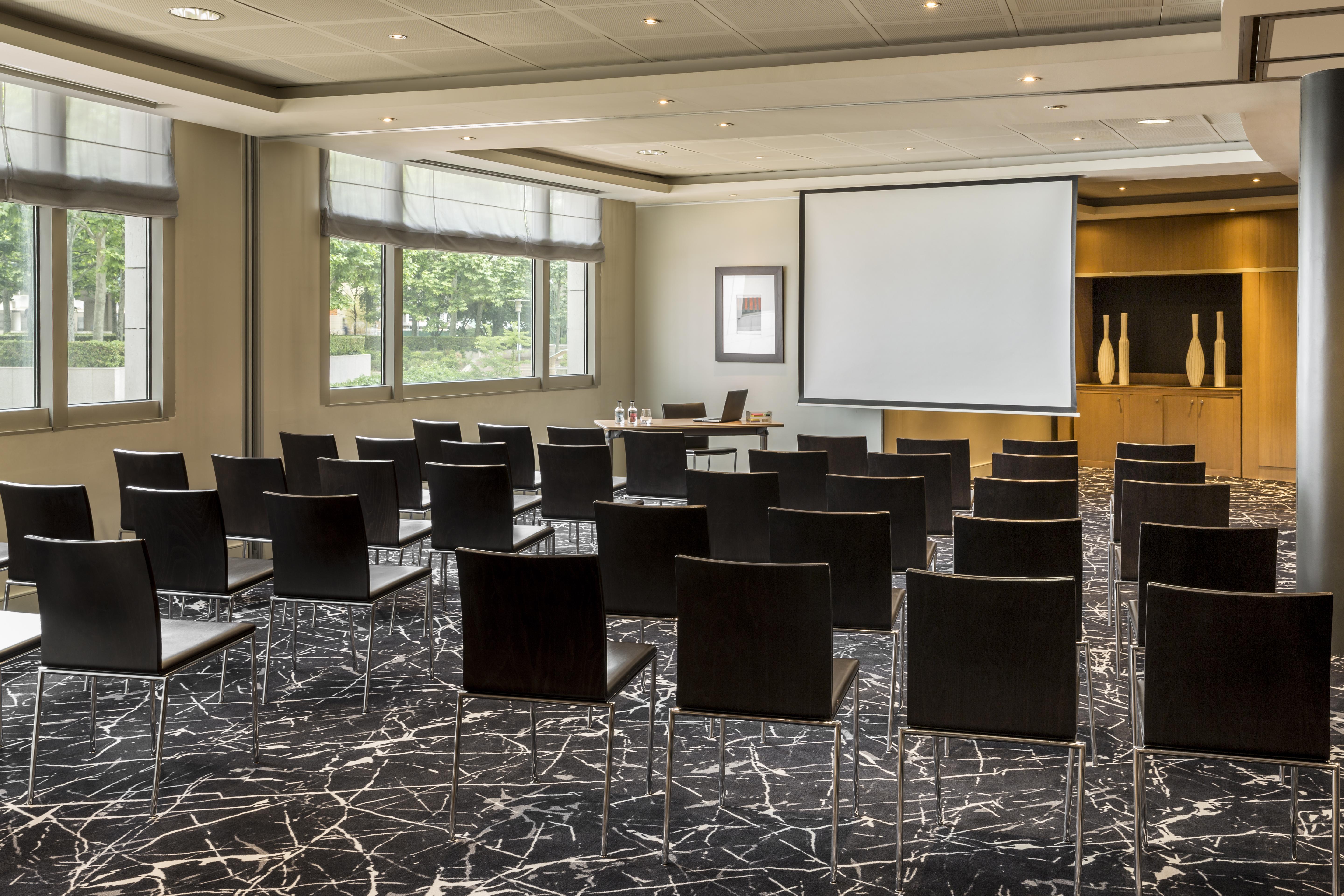 Nest Paris La Defense - Mgallery Puteaux Ngoại thất bức ảnh Meeting room