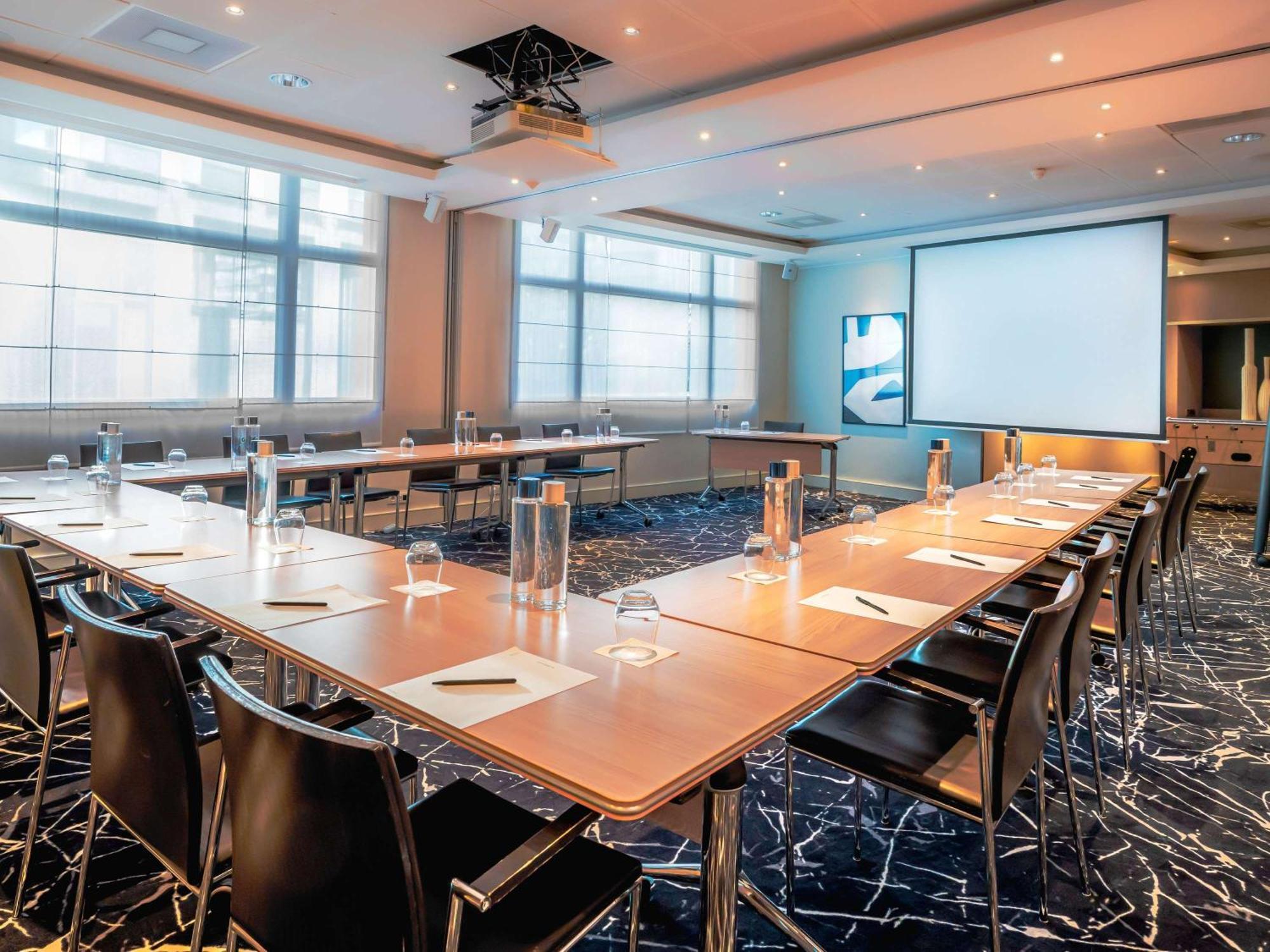Nest Paris La Defense - Mgallery Puteaux Ngoại thất bức ảnh Meeting room